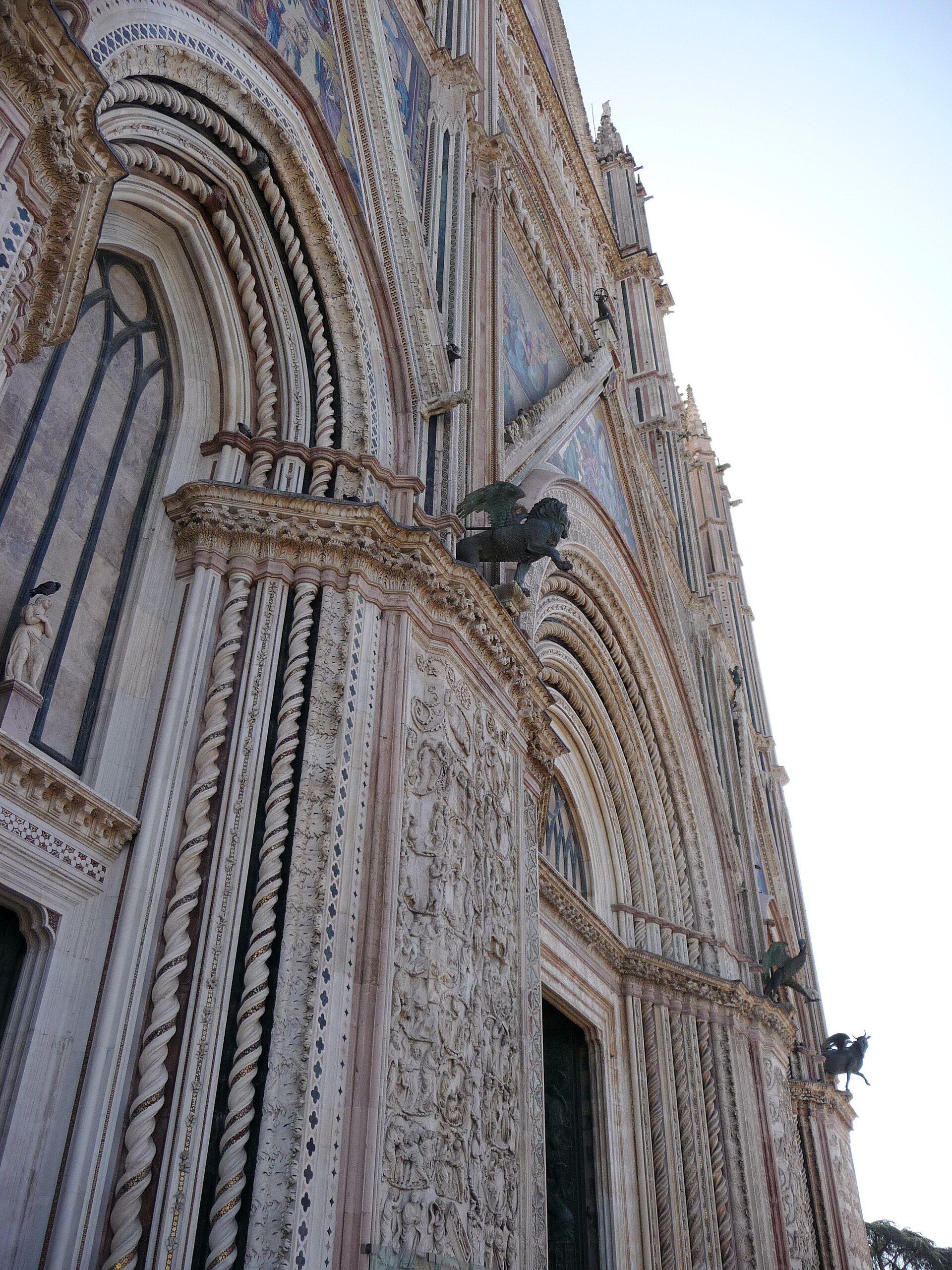 La facciata del Duomo di Orvieto